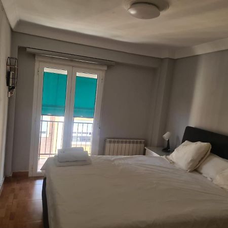 Apartamento Zaragoza Plaza Europa エクステリア 写真