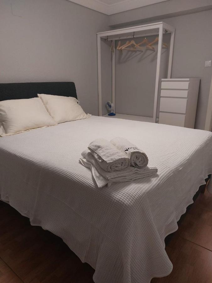 Apartamento Zaragoza Plaza Europa エクステリア 写真